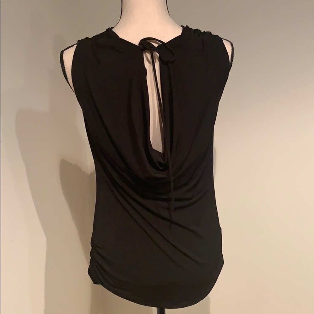 Top - Picture 2 of 2